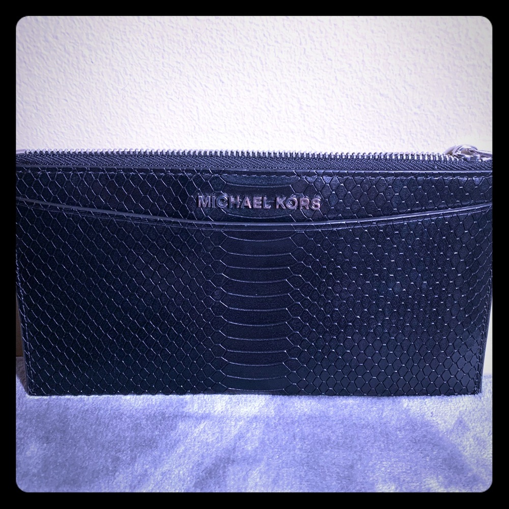 Michael Kors wallet